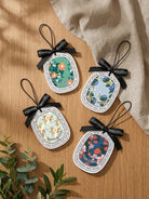 Scented Hanging Card by LINTICO